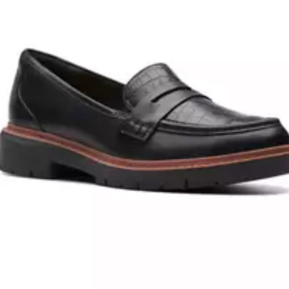 Clark’s Westlynn Ayla loafers -classic and preppy.  Comfy.  Worn once.